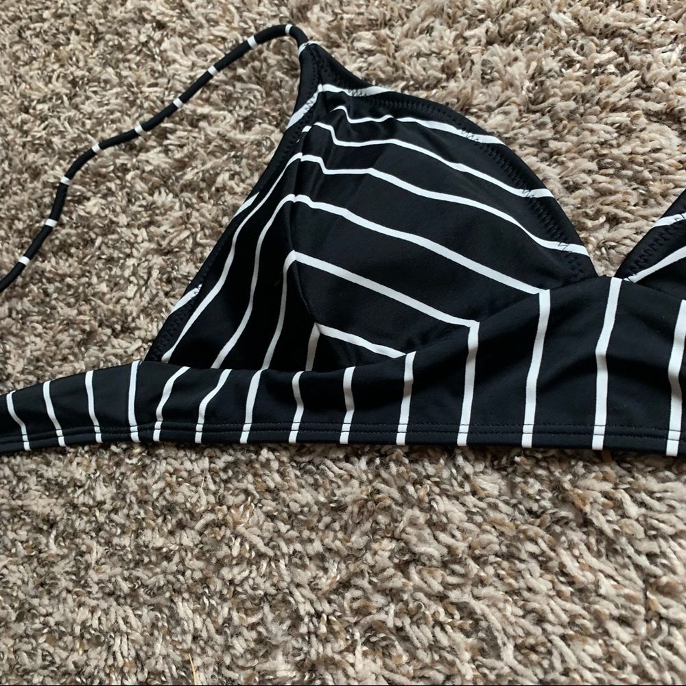 SWIM TOP - Picture 4 of 8
